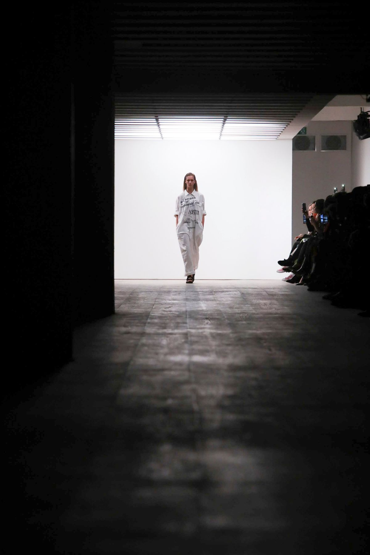 OnOff AW20 Overview